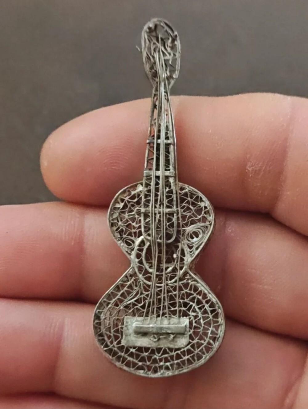 1960s Rare Handcrafted Mexican Sterling Silver Filigree Ornate Brooch